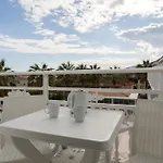 Ξενοδοχείο Holidays