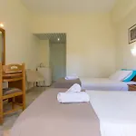 Ξενοδοχείο Holidays