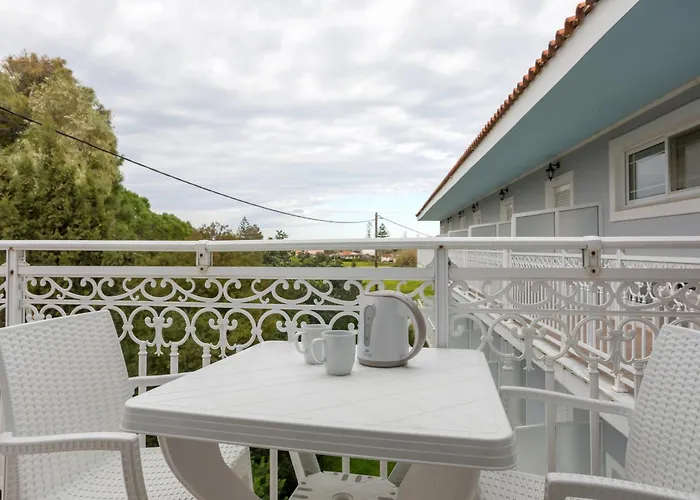 Hotel Holidays