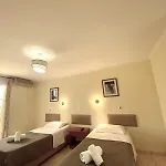 Hotel Holidays