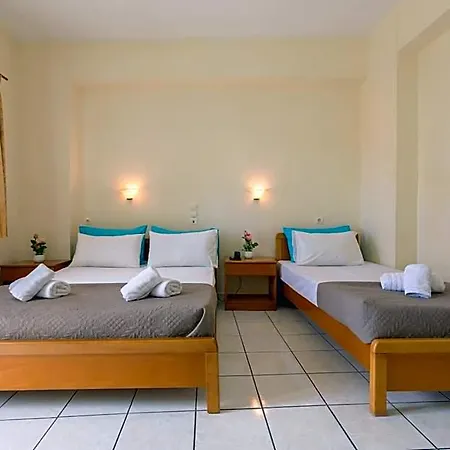 Holidays Hotel 2*