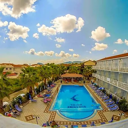 Holidays Hotel 2*