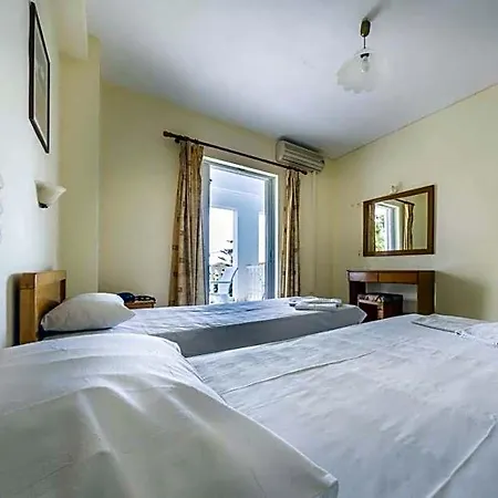 Holidays Hotel