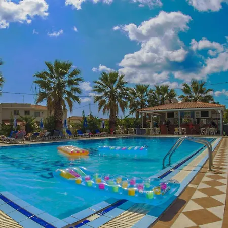 Holidays Otel 2*