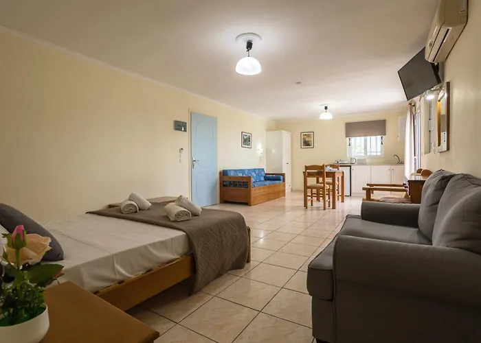 Holidays 2* Лаганас